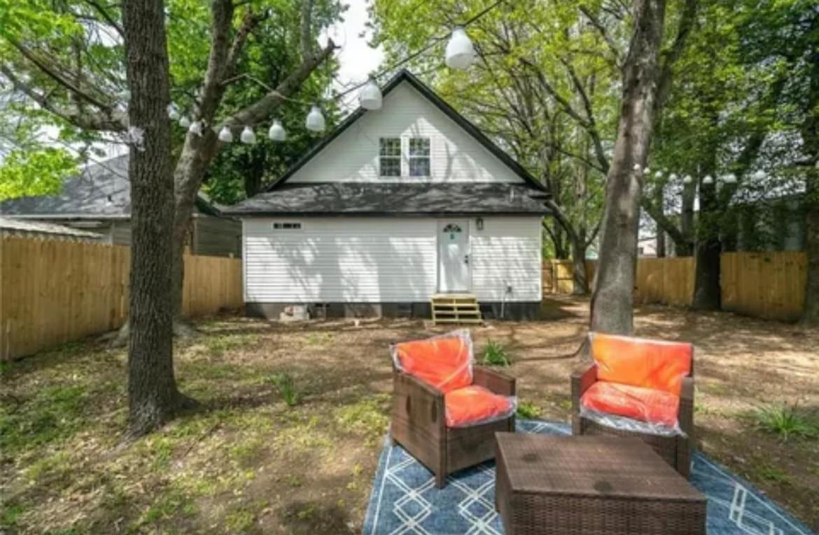 My house your house - B&B Fort Smith