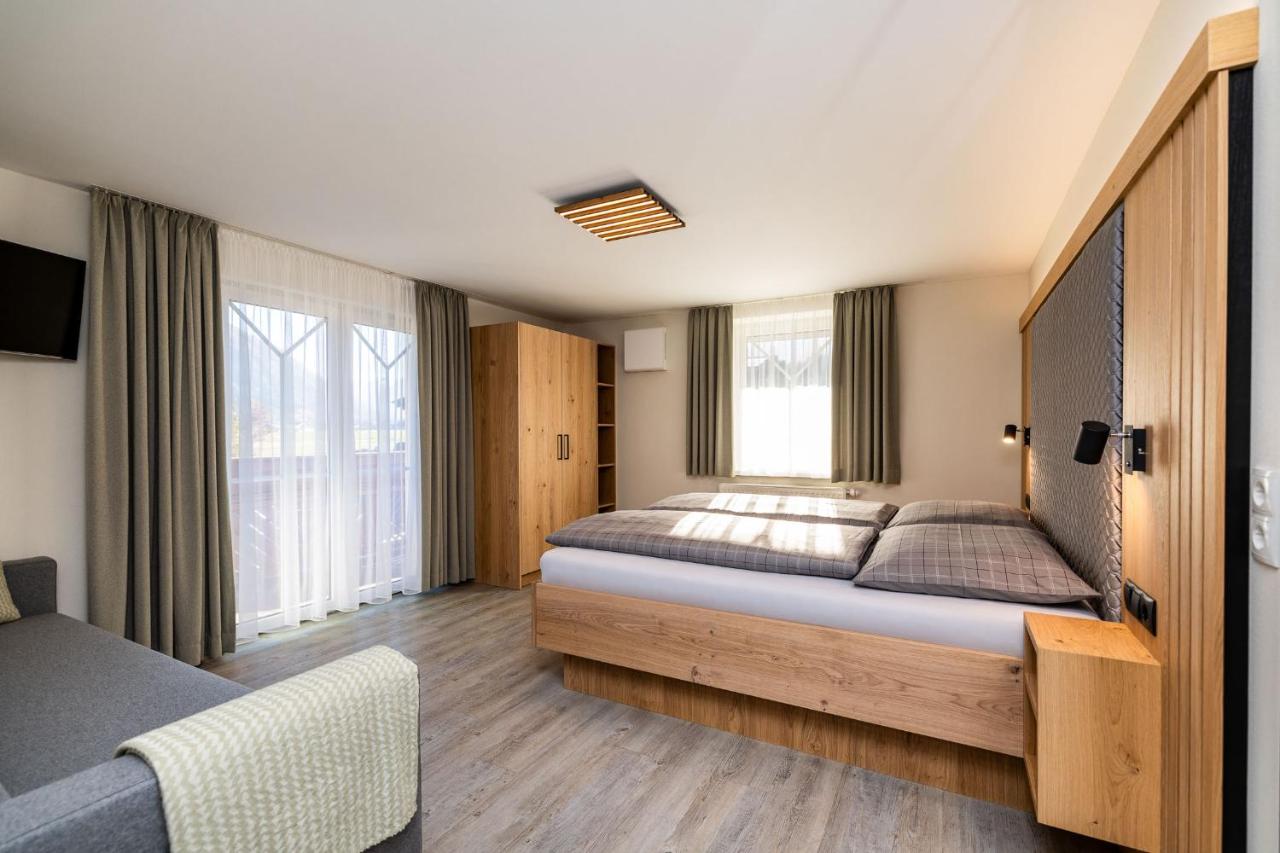 Apartment (2-5 Adults)