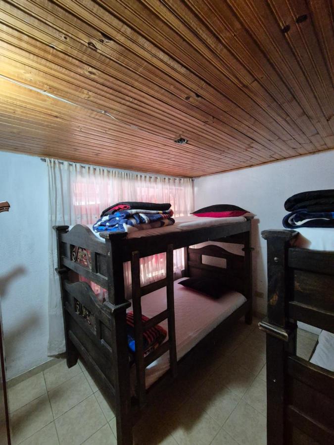 Habitación Familiar con baño compartido