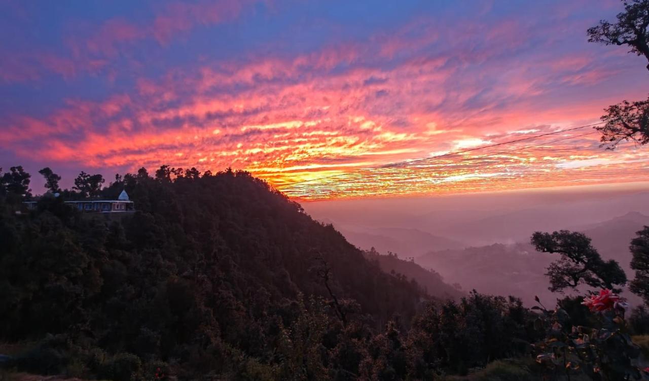 Double Room with Mountain View