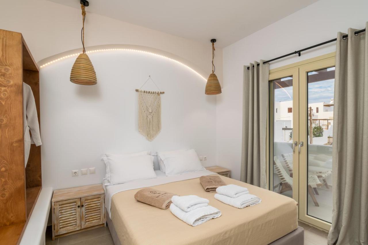 One-Bedroom Apartment with Balcony and Sea View