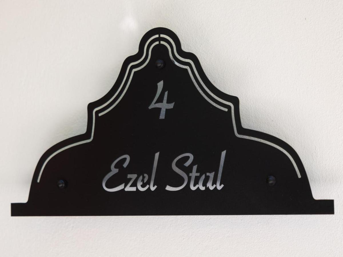 Double or Twin Room with Shower