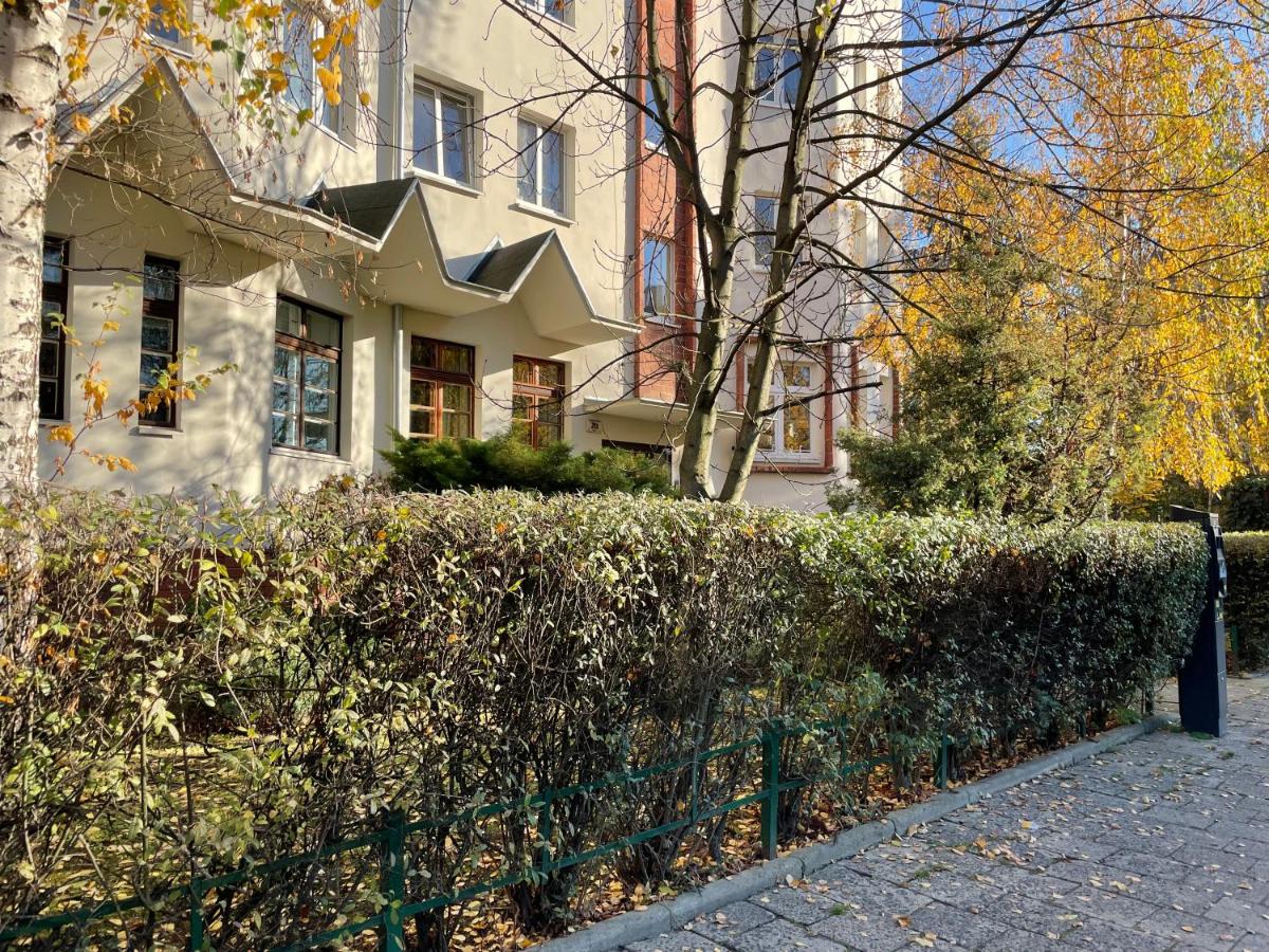 Madame & the Cat - klimatyczny pobyt tuż przy Placu Grunwaldzkim Fair Rentals - B&B Wroclaw