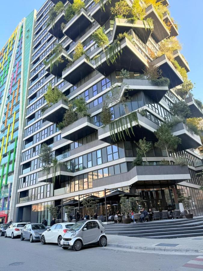 Luxury Apartament in the Vertical Forest Building - B&B Tirana