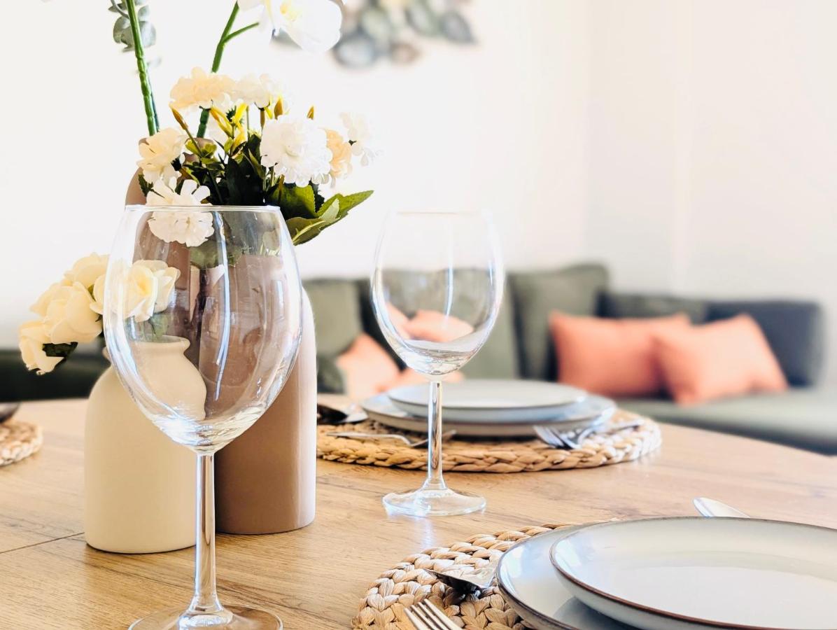 Tranquil Rooftop Oasis Dream - Bed and Breakfast La Cala De Mijas