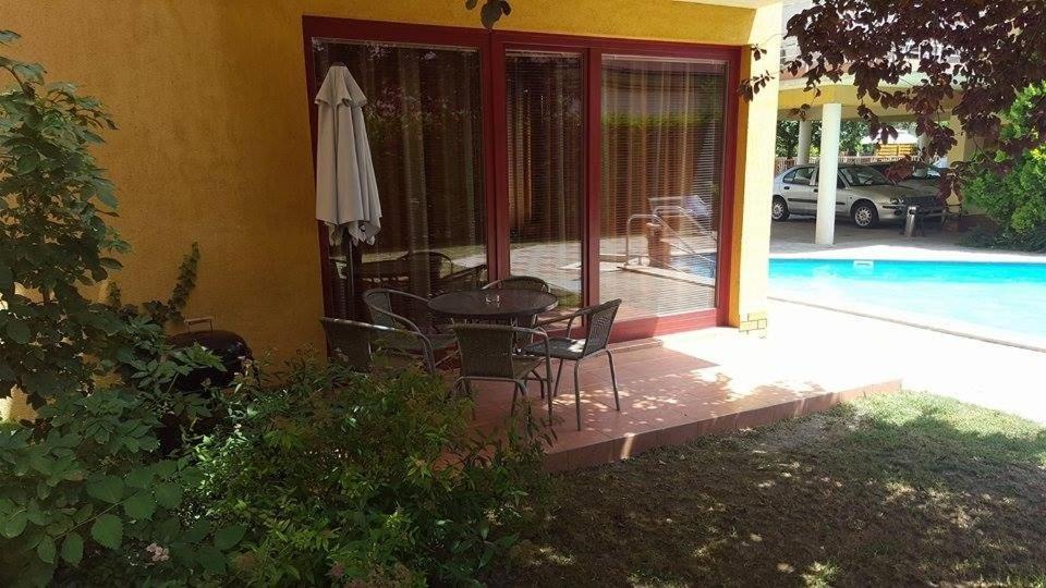 Jenny apartment Siófok - B&B Siófok