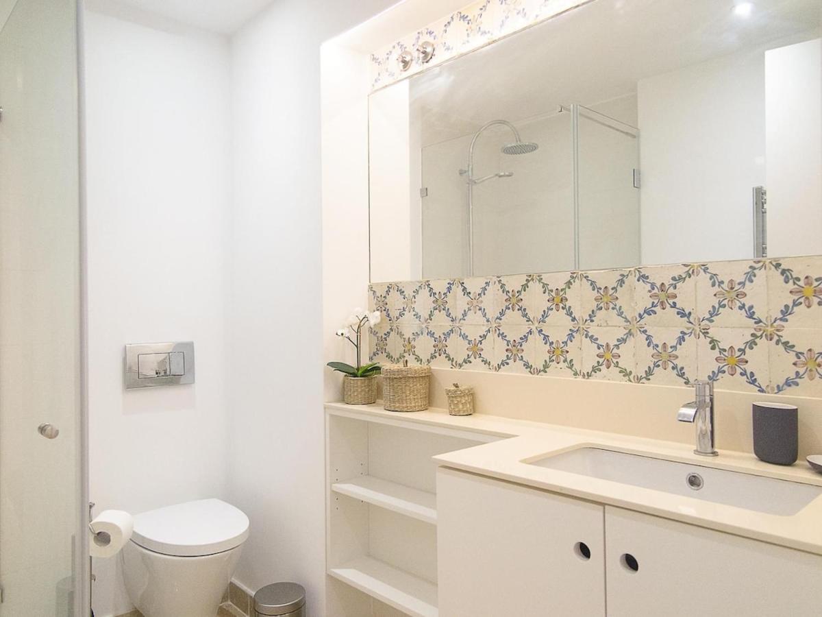 Santos Cozy Apt with AC and Terrace - Ferienwohnung Lissabon