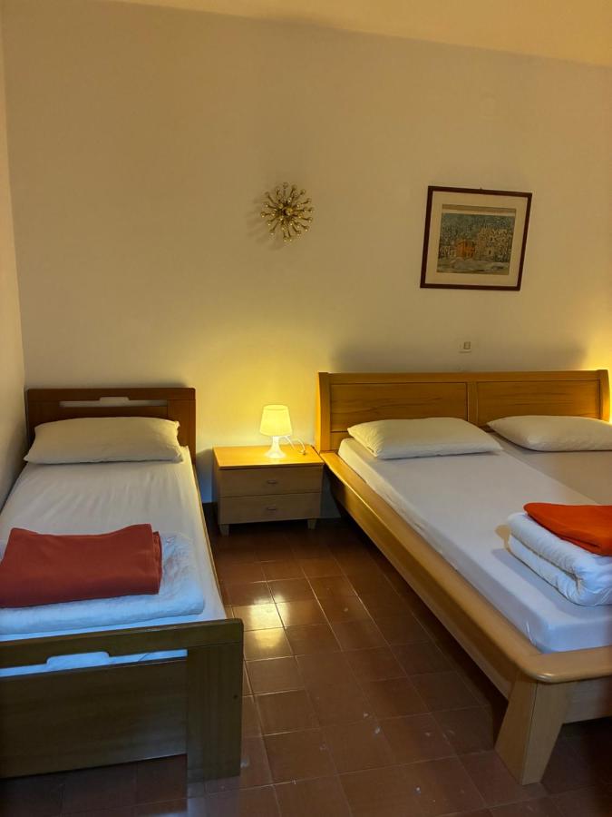 Apartment with Garden View