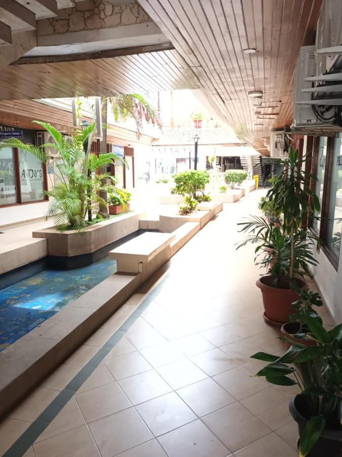 Confortable y Central Habitación a 1 cuadra de la playa y malecón - B&B San Andrés