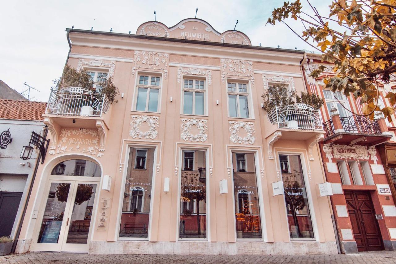 City centre - Room 2 with shared bathroom - B&B Piešťany