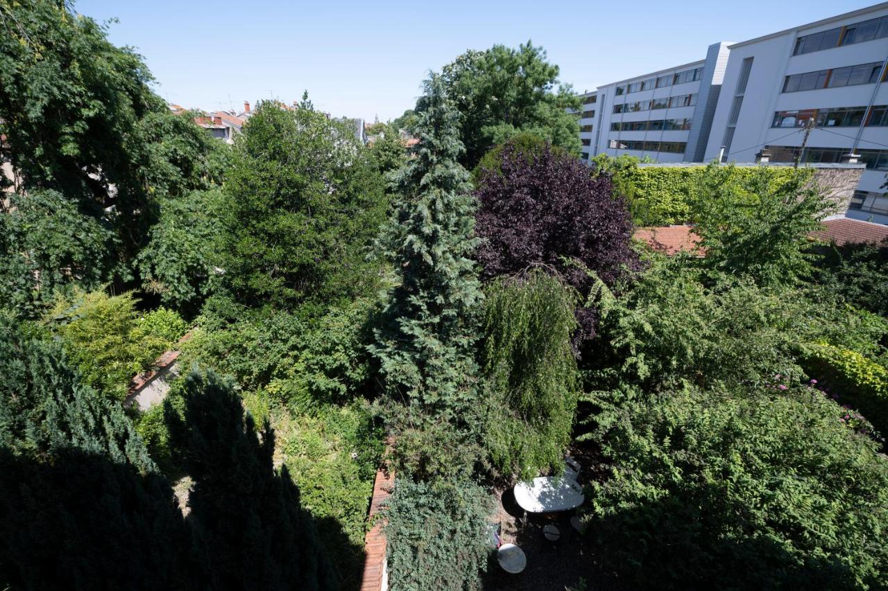 Loge Zen à 100m de Nancy Thermal - B&B Nancy