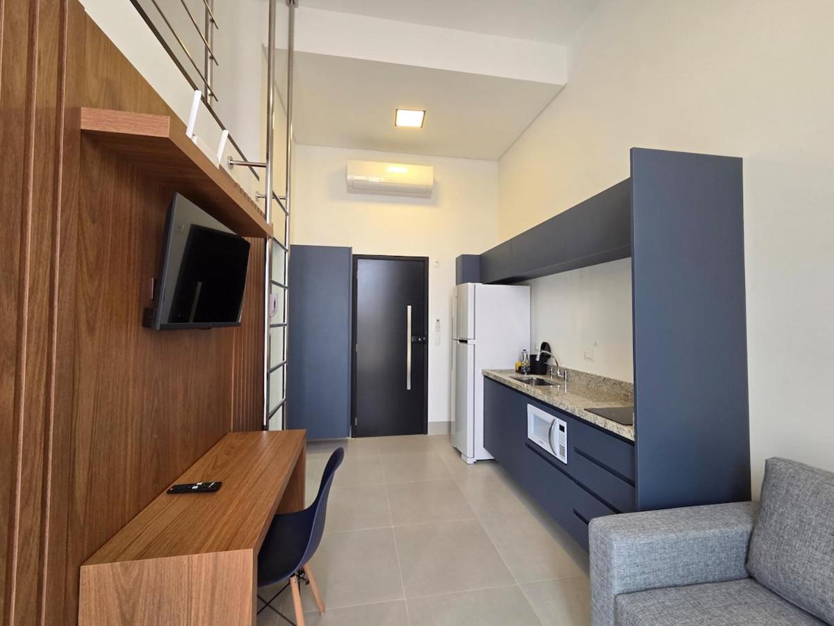 ICN205 - Arte, Conforto e Sossego - Incomparável - Ferienwohnung Curitiba