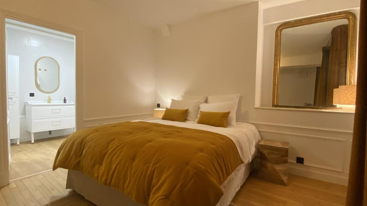 Camera Matrimoniale/Doppia con Letti Singoli con Bagno Privato