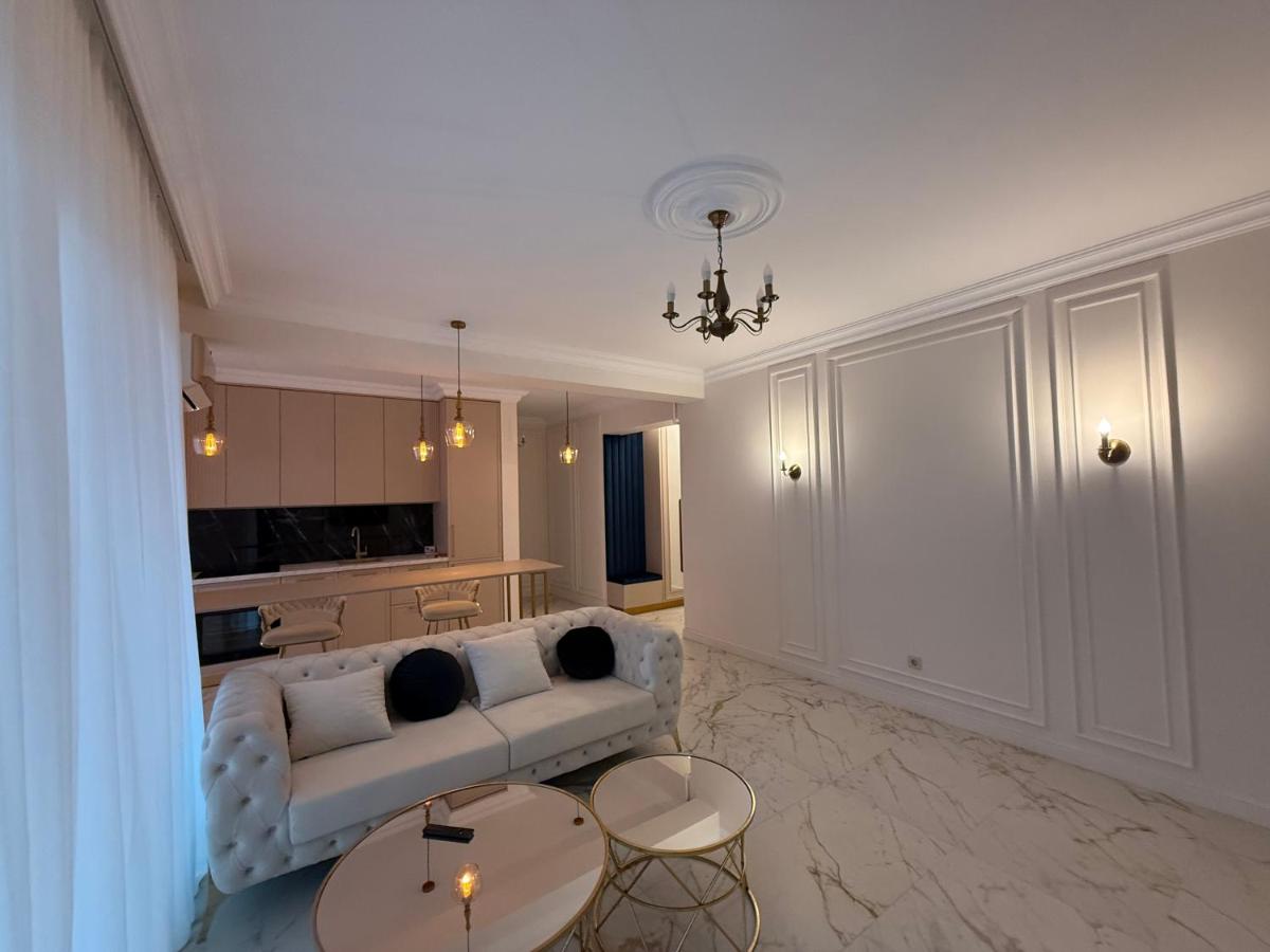 The Sun Building Loft Sunrise - B&B Craiova