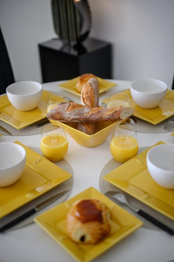 Le COQ Massolin - Parking - AC - WIFI - Chambres d’hôtes Roquebrune-Cap-Martin