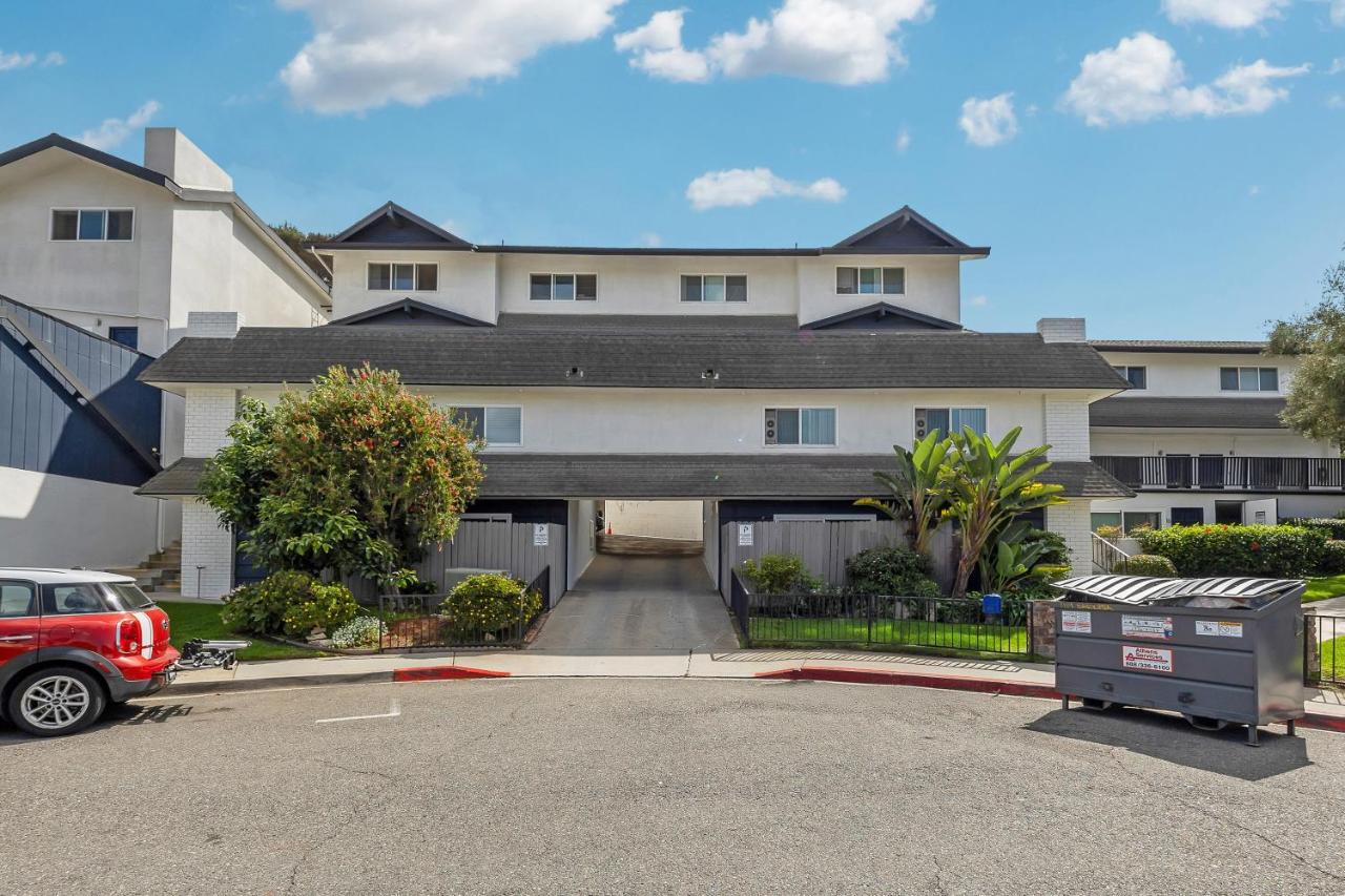 Three-Bedroom Premium Apartment