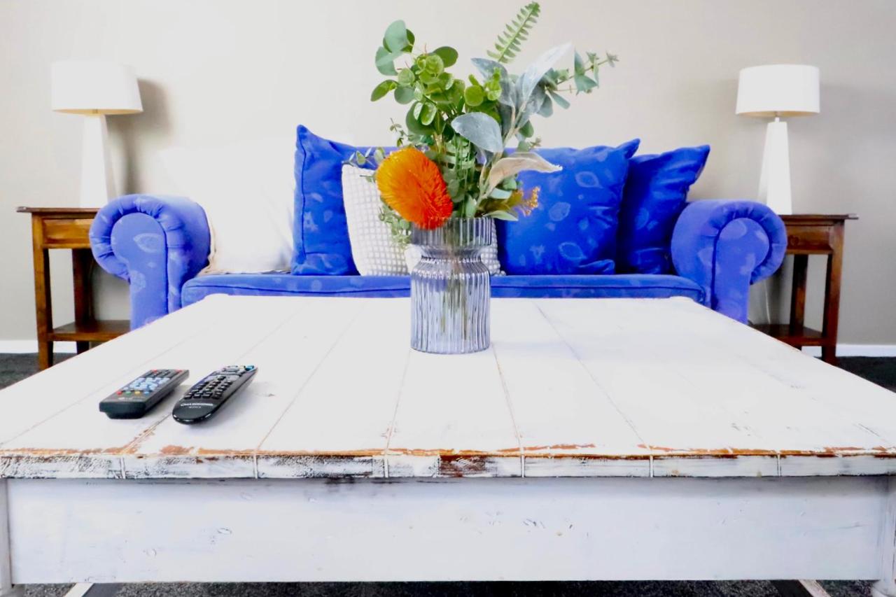 The Tree House - B&B Long Beach