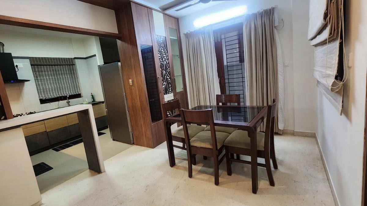 Premium 4BHK AC Duplex Villa in Peaceful Green Vista - B&B Bengaluru