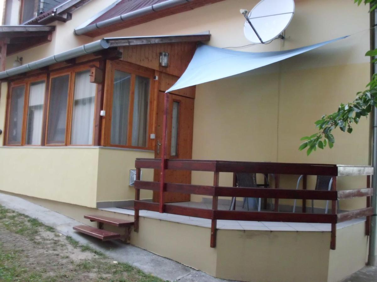 Zalakaros Panoráma Apartmanok - B&B Zalakaros