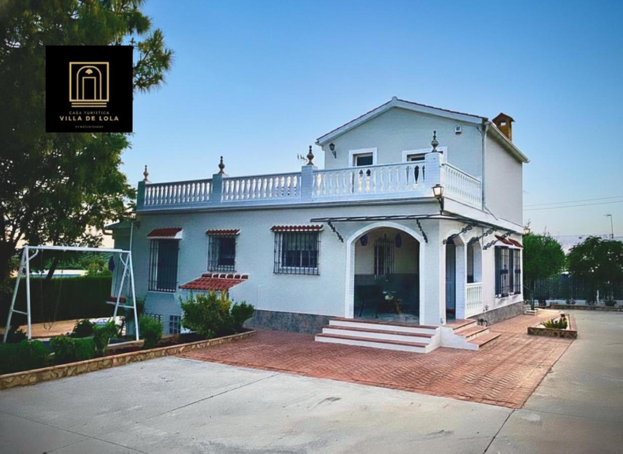 Villa de Lola, Pura Calma & Jacuzzi - B&B Lucena