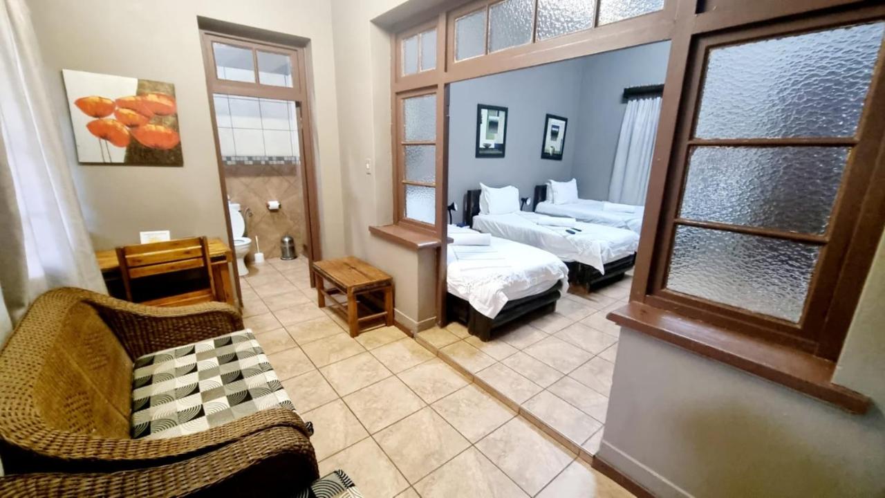 Quadruple Room with Private Bathroom