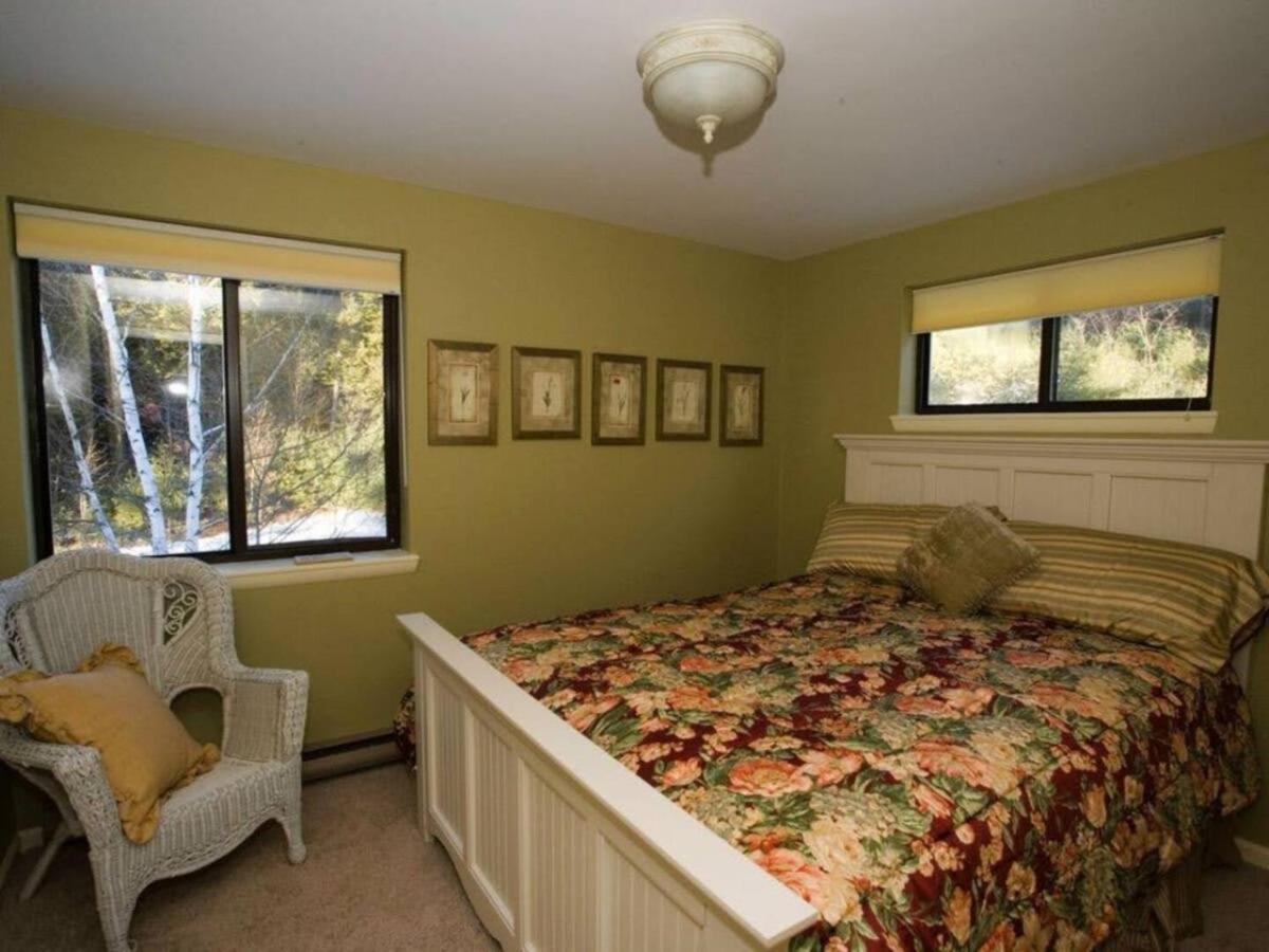 Secluded and Cozy Townhome at Tripp Lake - B&B Chestertown