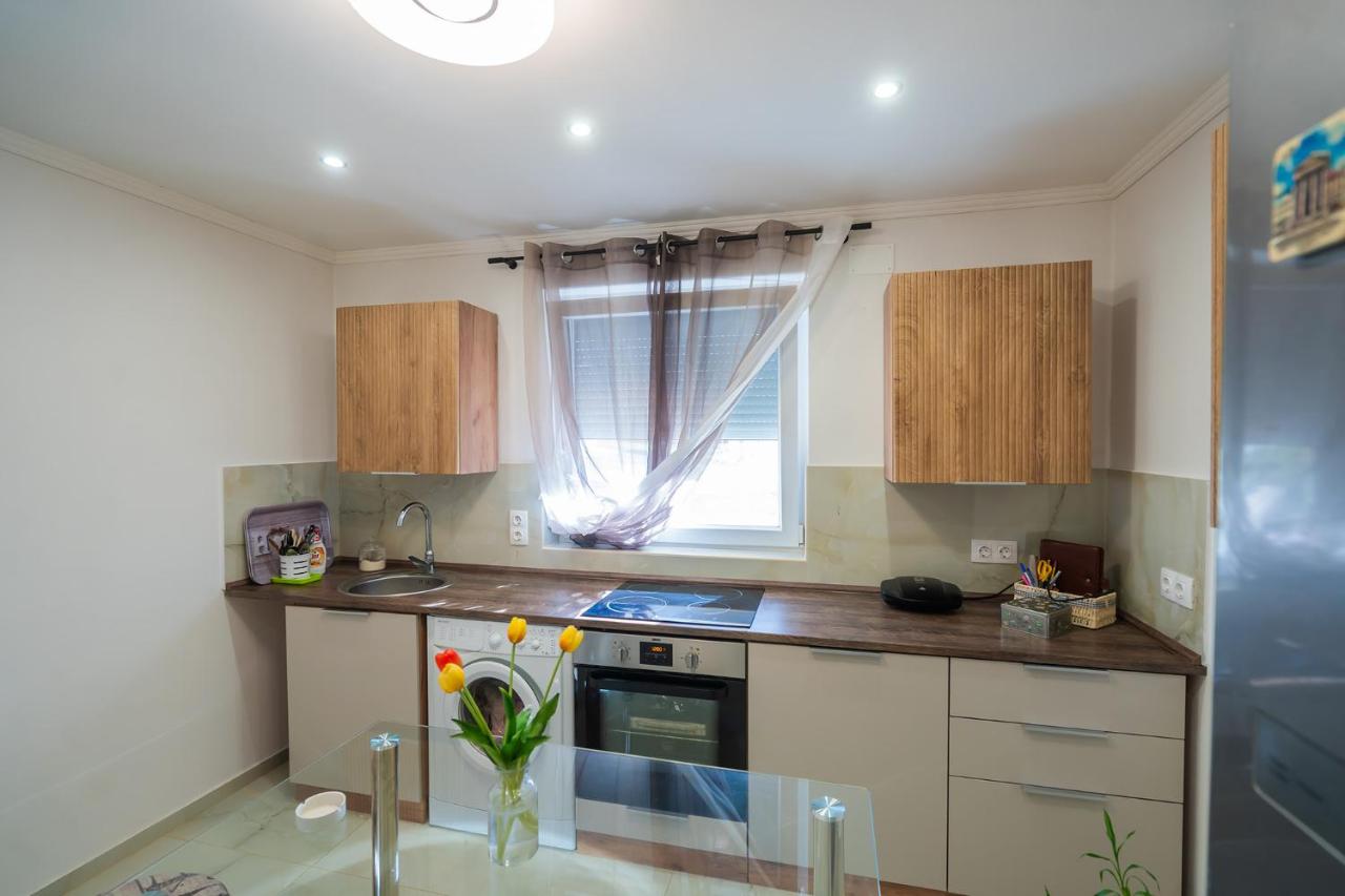 Non stop apartman 1 - B&B Kaposvár