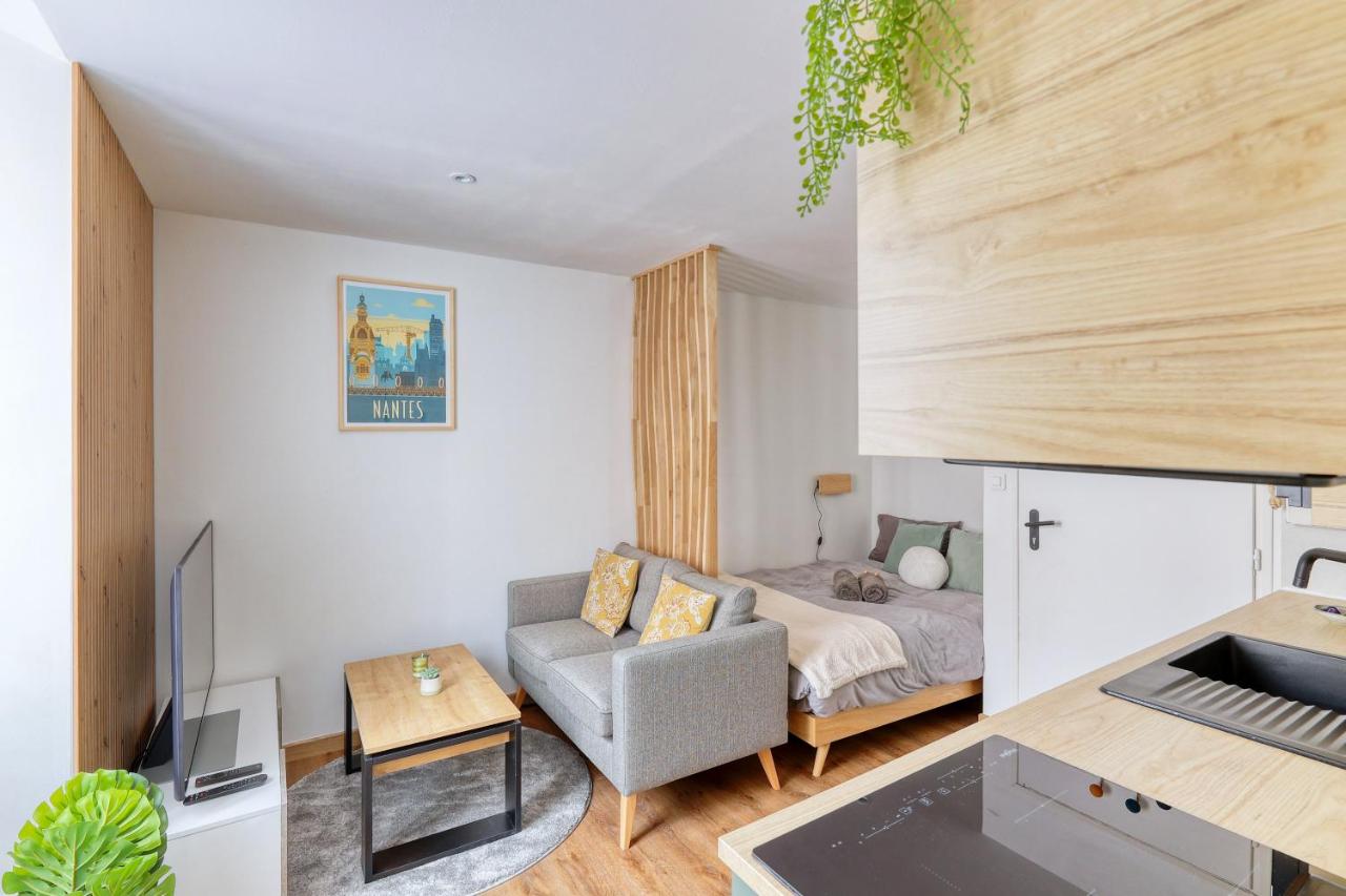 Le Petit RZ Studio élégant aux portes de Nantes - B&B Rezé