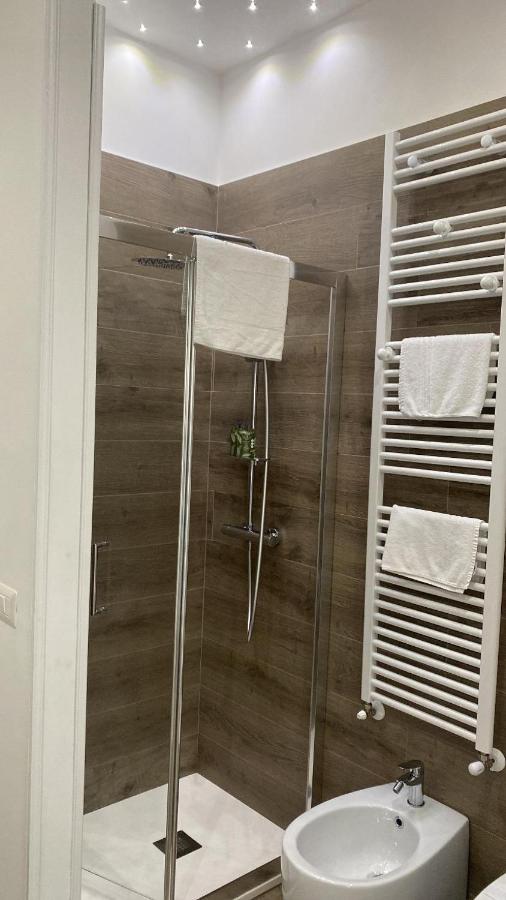 Familiensuite mit Balkon