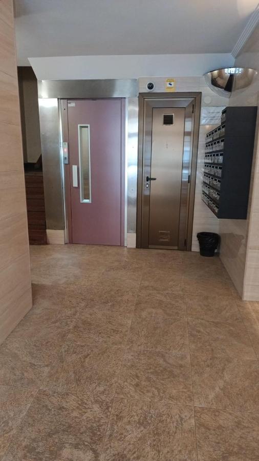 Tranquilo, claridad, ascensor, centro de Bilbao - B&B Bilbao