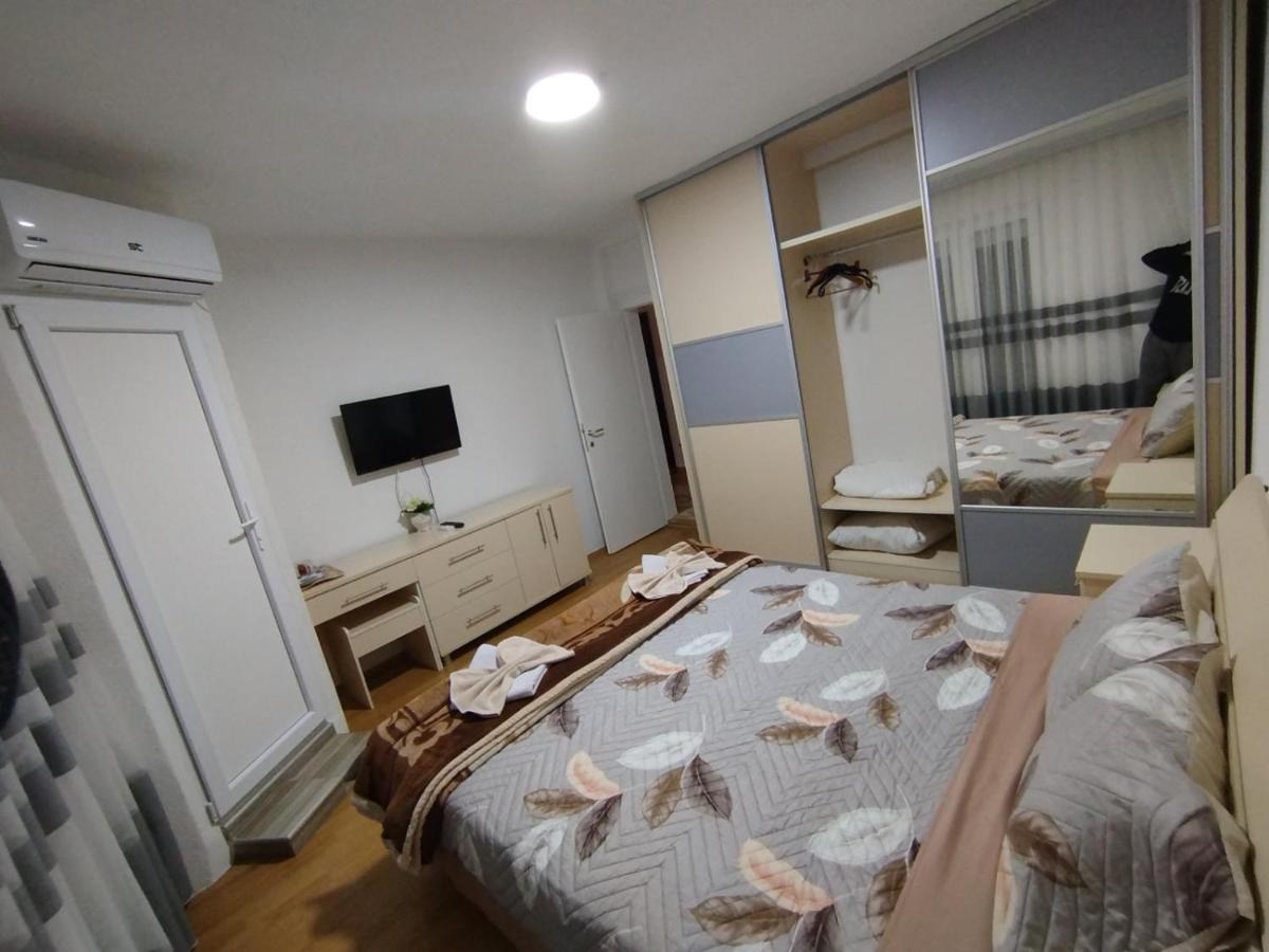 Double Room with Lake View