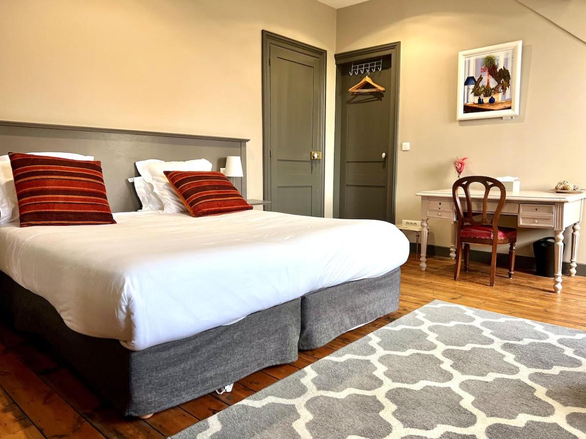 T1 lumineux & cosy, vue Cathédrale, Amiens centre - B&B Amiens