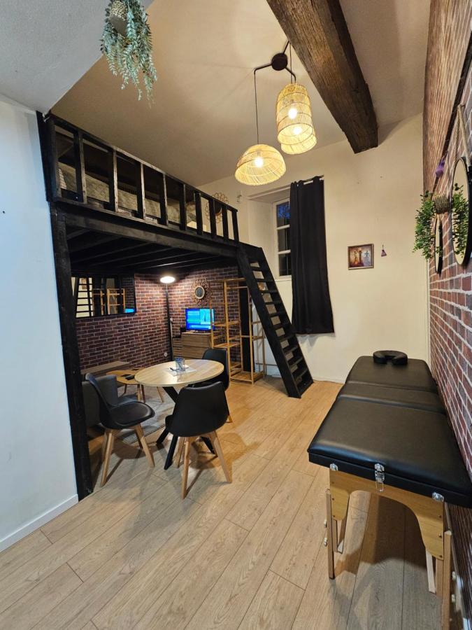 Duplex à 15 min à pieds de la gare, centre historique Montluçon - Chambres d’hôtes Montluçon