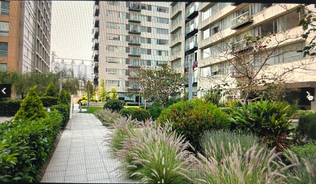 Parques Polanco, beautiful and excellent location one bedroom and a sofa bed - Chambres d’hôtes Mexico