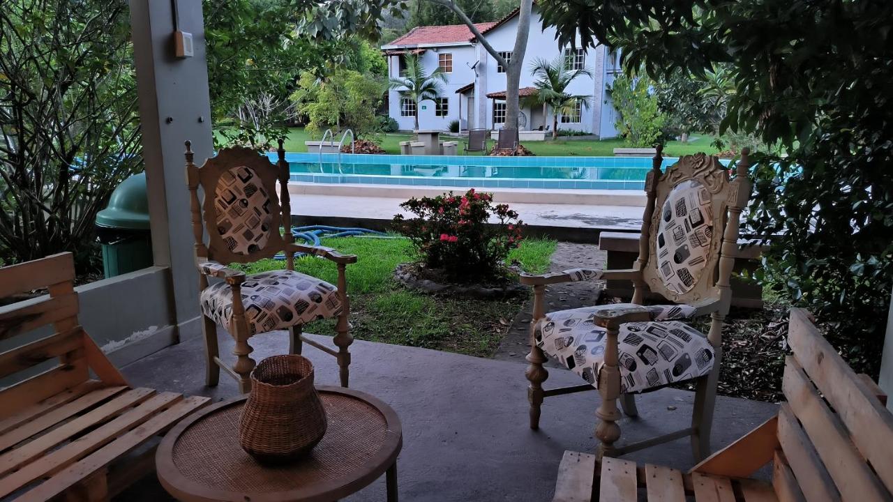Apartment with Garden View