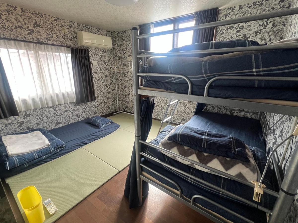 Bunk Bed in Mixed Dormitory Room