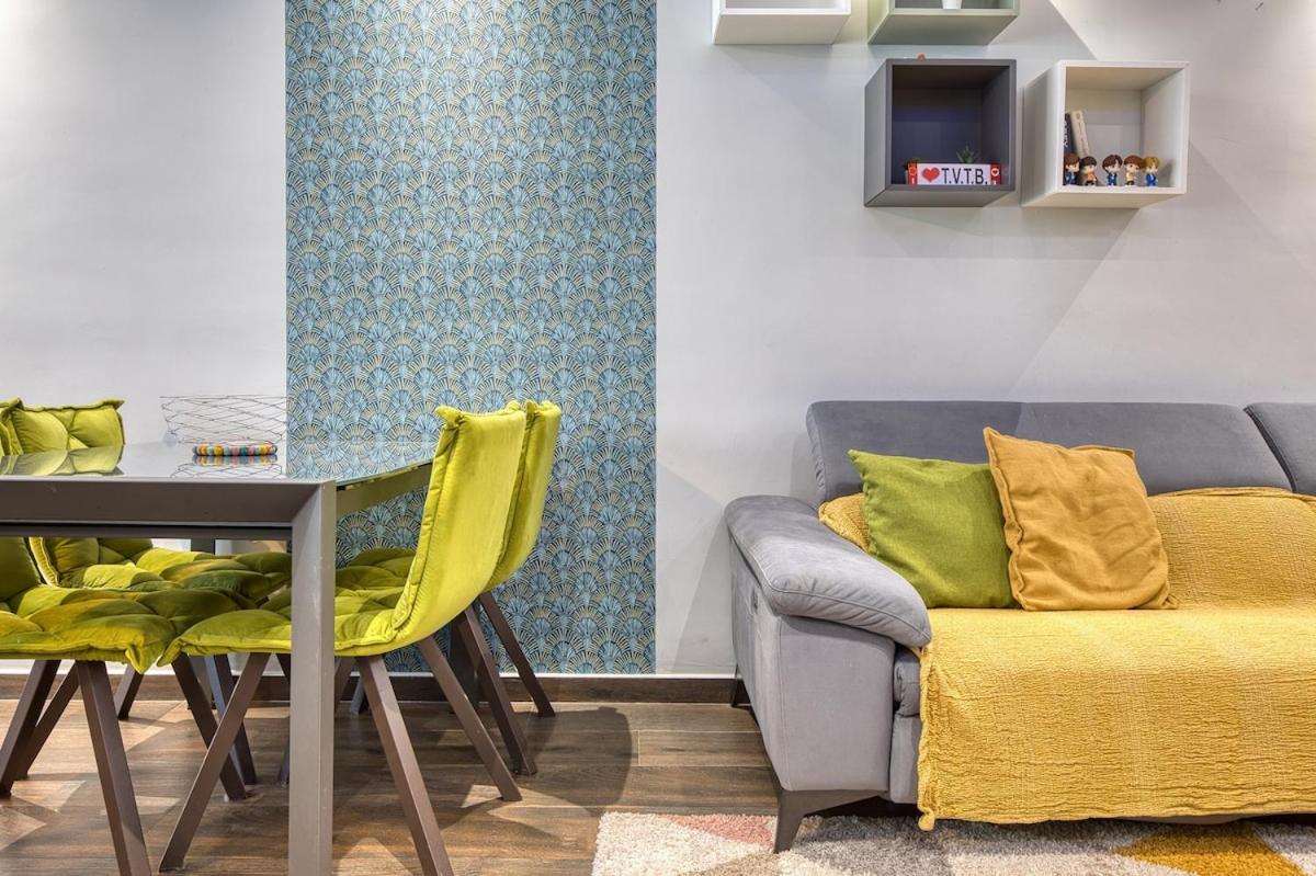 Bugibba Central Apartment 2 minutes from the sea - Bed and Breakfast San Pawl il-Baħar