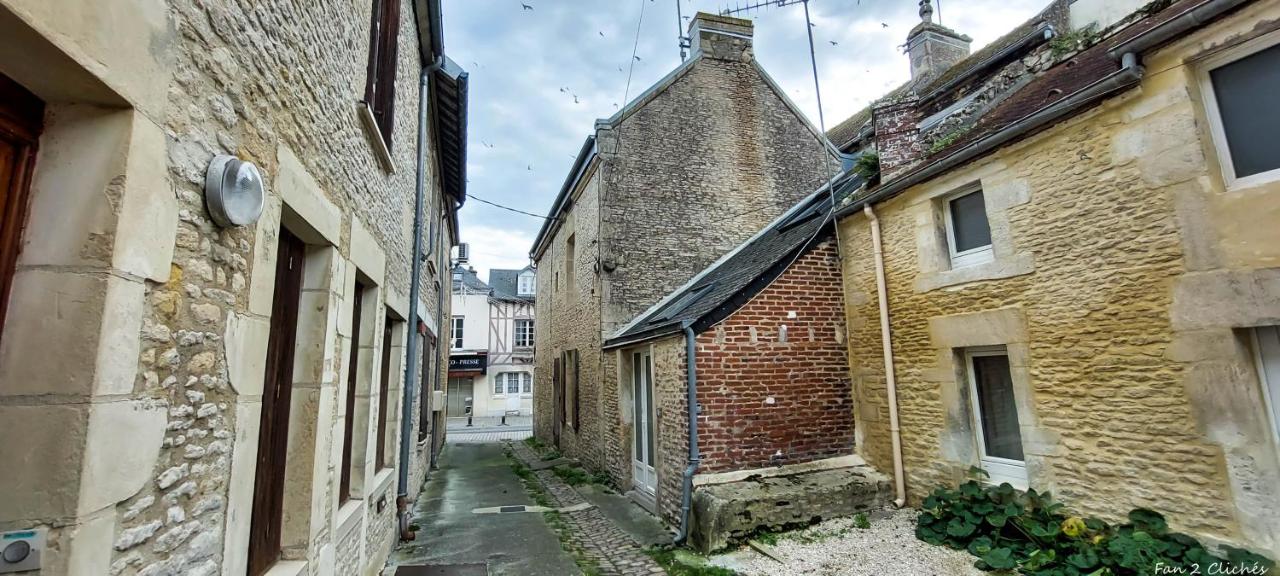 Séjour couple ou solo Maisonnette tout confort - calme et proximité commerces, plage, restaurants et axes routiers - B&B Ouistreham