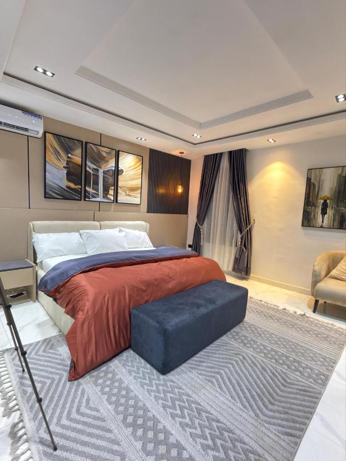 Appartamento con 3 Camere da Letto e con Balcone