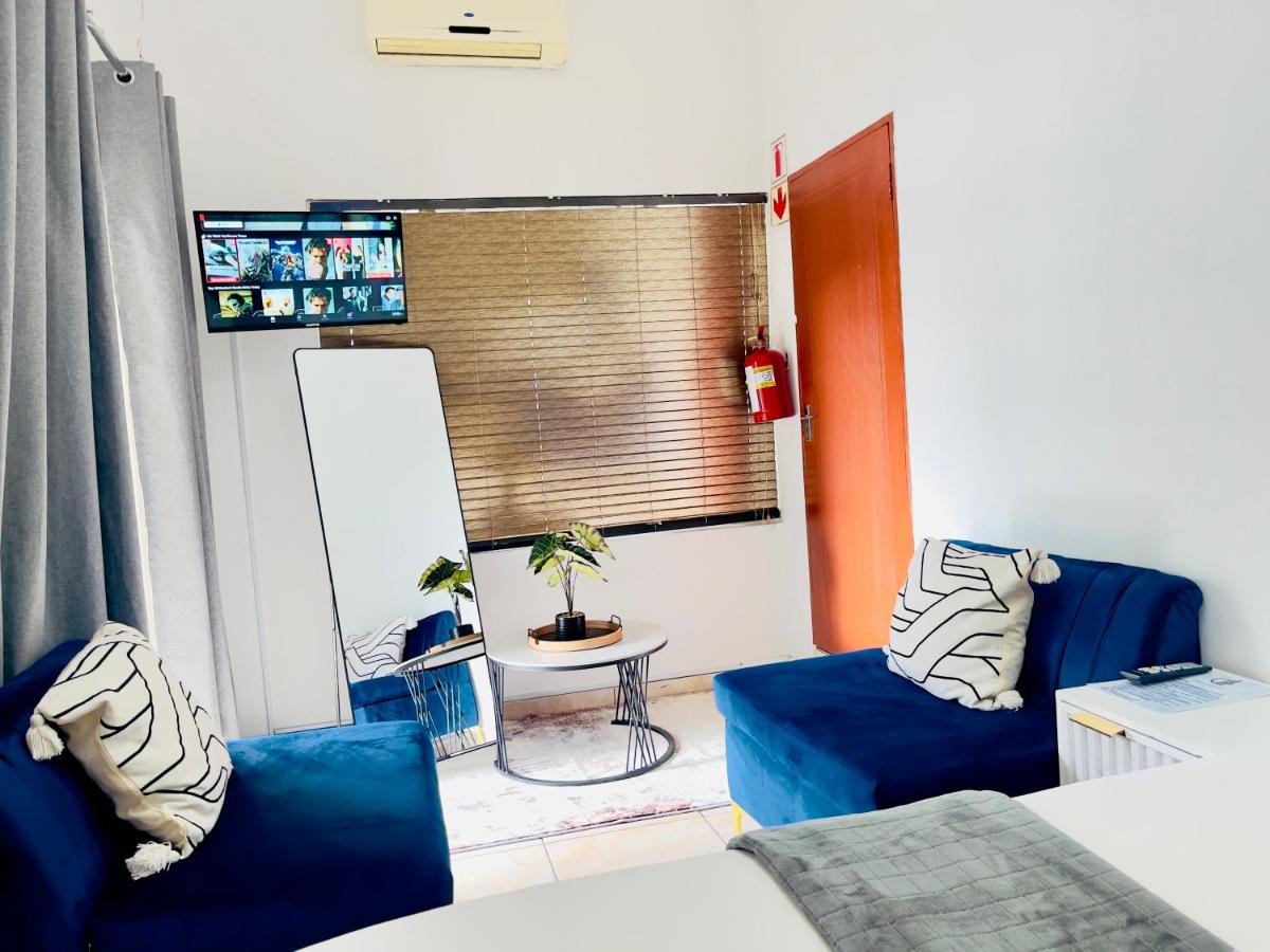 Double Room with Pool View