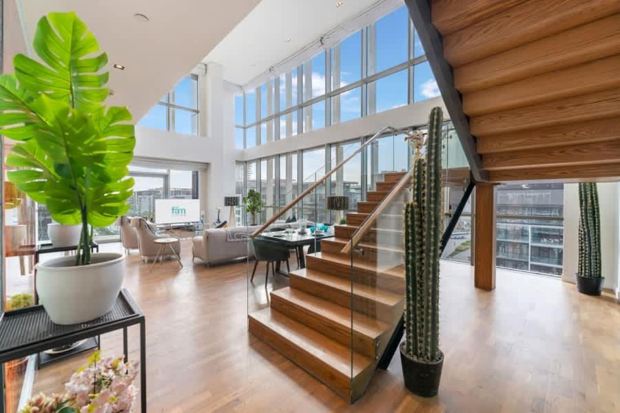 FAM Living -Duplex 4Bed and Maids - B&B Dubai