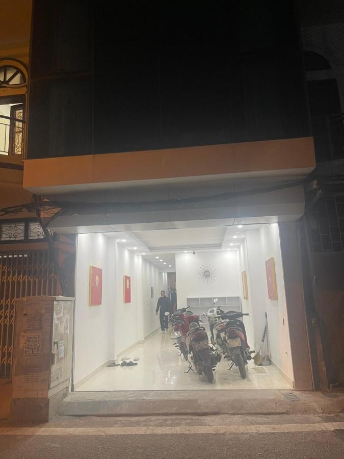 Grand C Homestay - B&B Hanoi