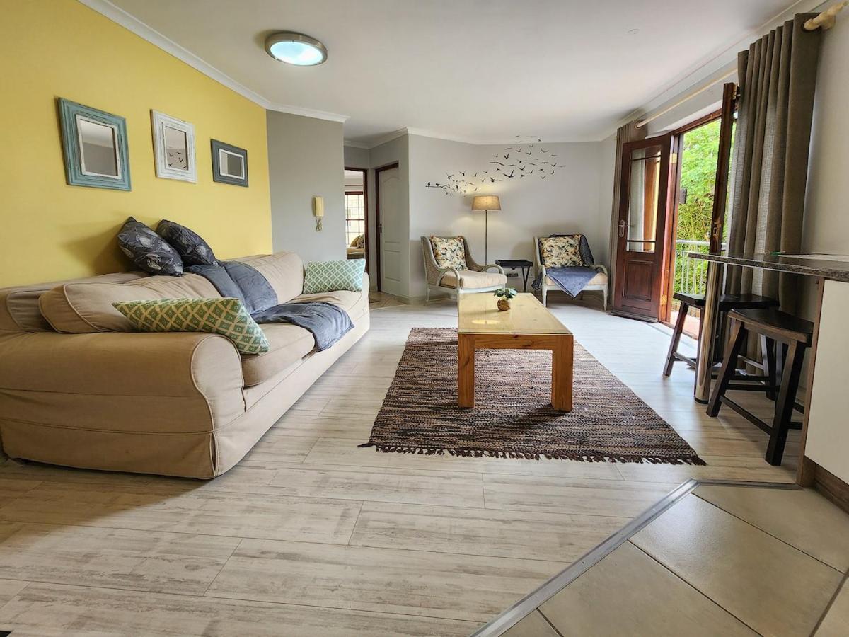 StayC1 Green Oaks - B&B Knysna