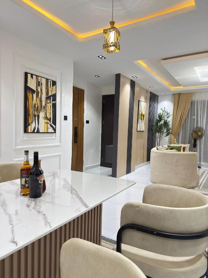 Harolds Little Summit, Maryland Lagos - B&B Ikeja