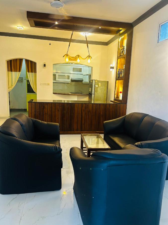 Deluxe Two-Bedroom Apartment with Garden View