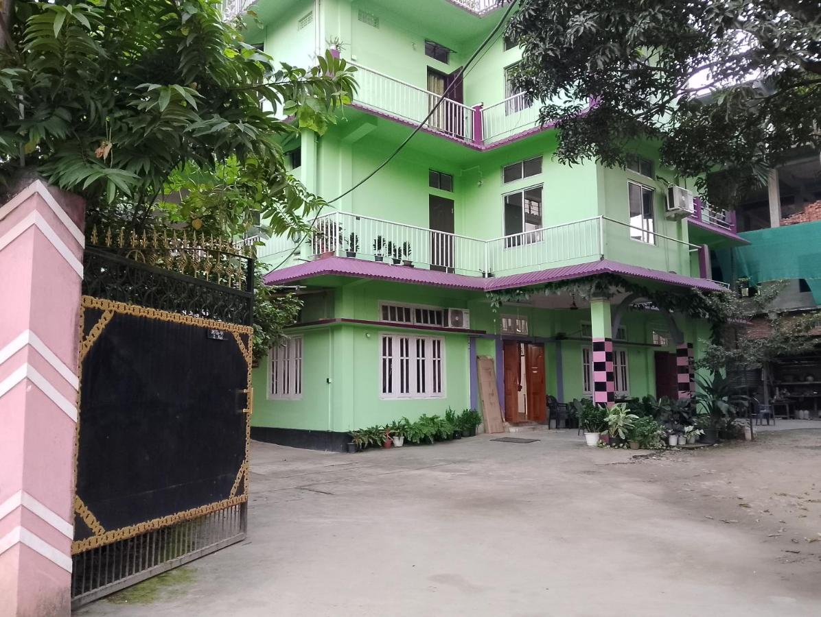 StudioStay at Ajem-Lar Homestay - B&B Dimāpur