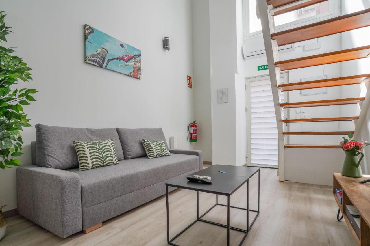 Modern Duplex-2Bedrooms 1.5Baths-Delicias - B&B Madrid