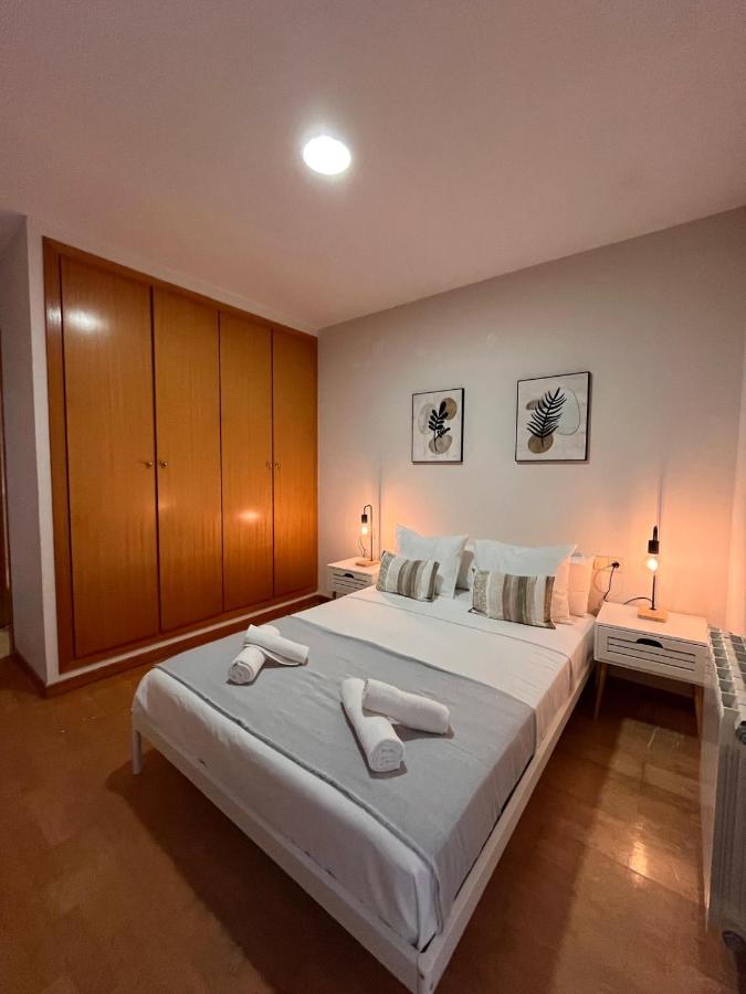 Casa familiar 3 dormitorios Jardín Piscina Barbacoa Zona de entrenamiento - Chambres d'hôtes Bétera