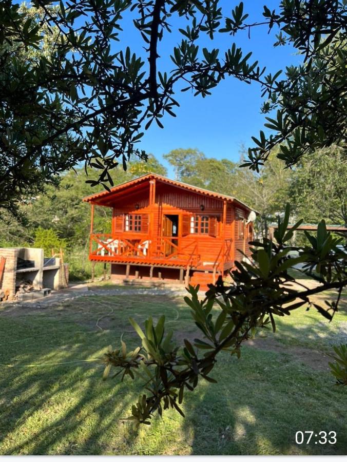 Cabaña turistica para huespedes! - B&B La Falda