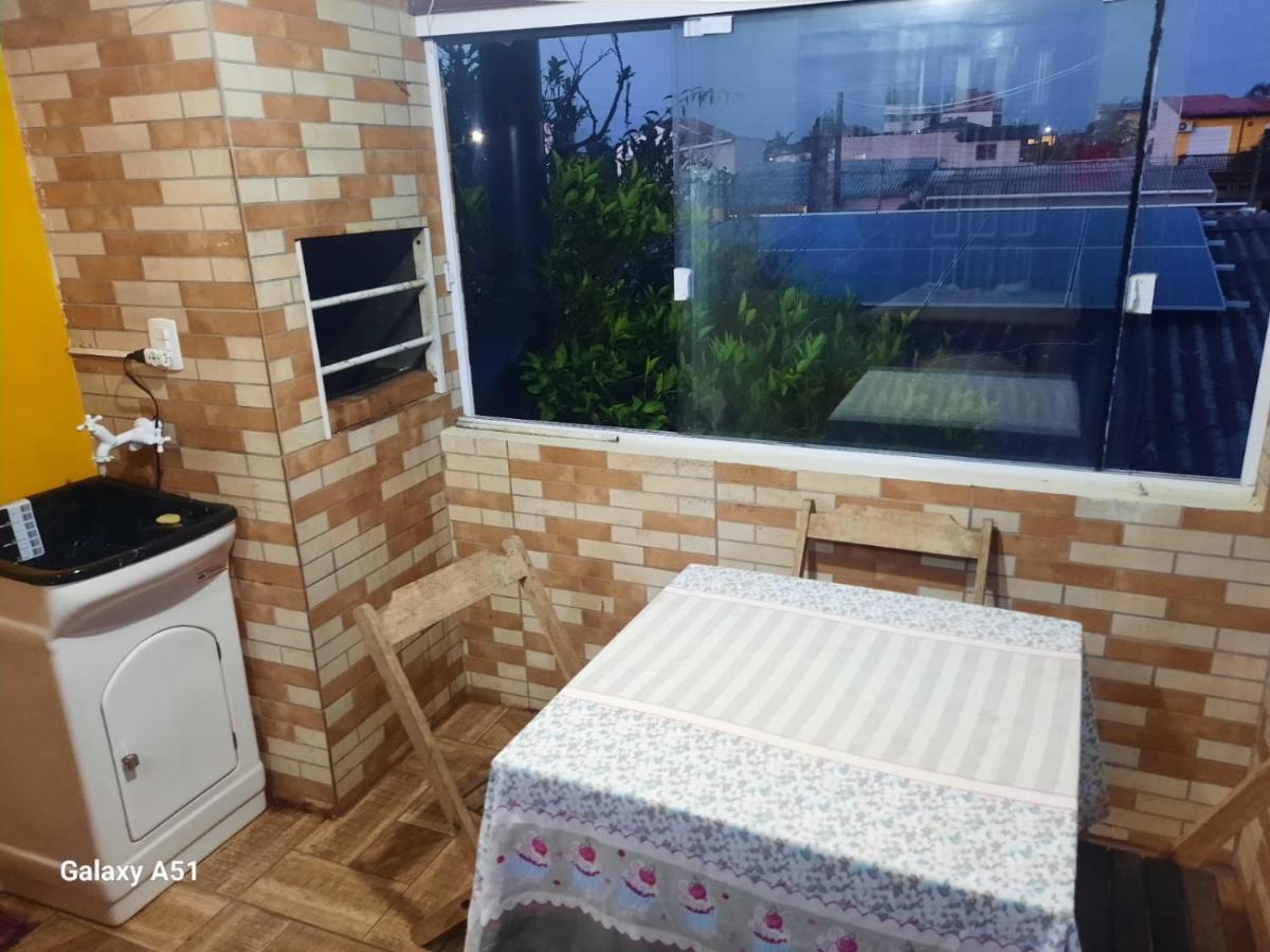 Apartamento Fundos Primeiro Andar - Ferienwohnung Torres
